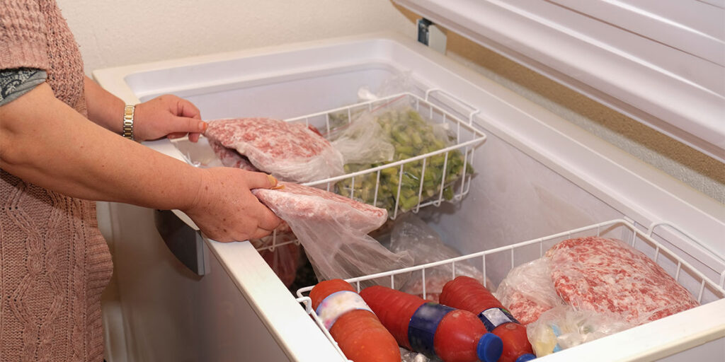 Сколько электроэнергии потребляет морозильная камера?