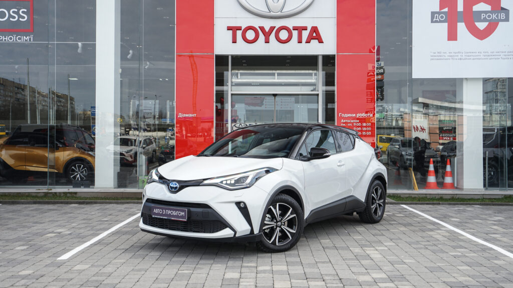 TOYOTA C-HR