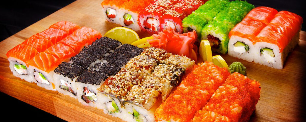 Чим відрізняються суші від ролів