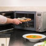 Що можна приготувати в мікрохвильовці