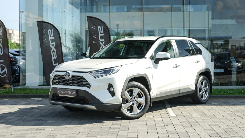 Авто з пробігом TOYOTA RAV4