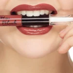 Як вибрати правильні відтінки блиску для губ?