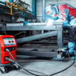 Что такое сварочный полуавтомат и для чего его используют?