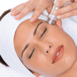 Больно ли делать лазерную шлифовку лица?