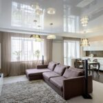 Матовые или глянцевые натяжные потолки: что выбрать?