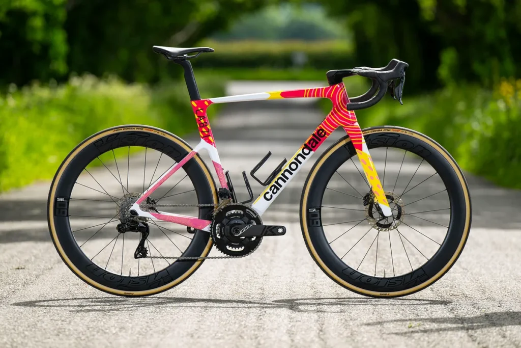 Чому шосейний велосипед — це не лише про перегони