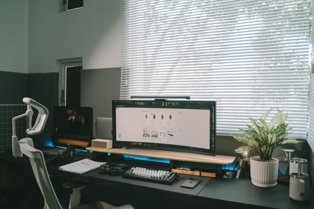 Сравнение мониторов 24 и 27 дюймов