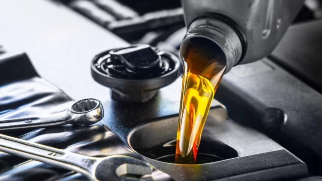 Значение моторного масла и его роль в работе двигателя