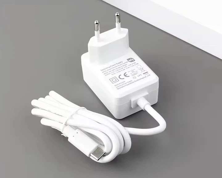 Блок живлення: як уникнути збоїв у мінікомп’ютерах та периферії